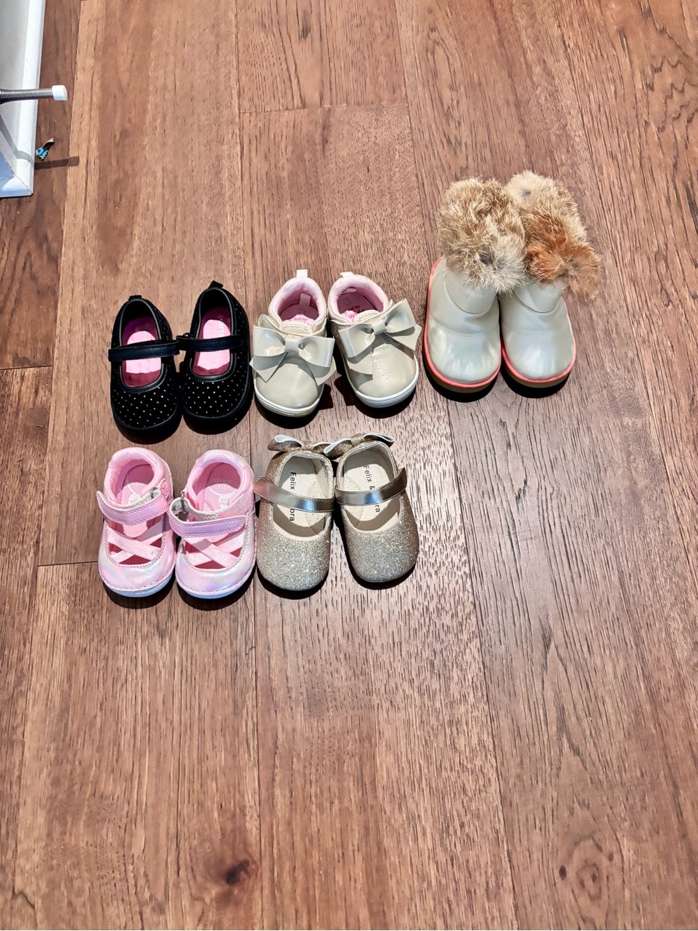 🎀 BABY GIRL / TODDLER GIRL SHOE BUNDLE — 5 PAIRS! 👟✨